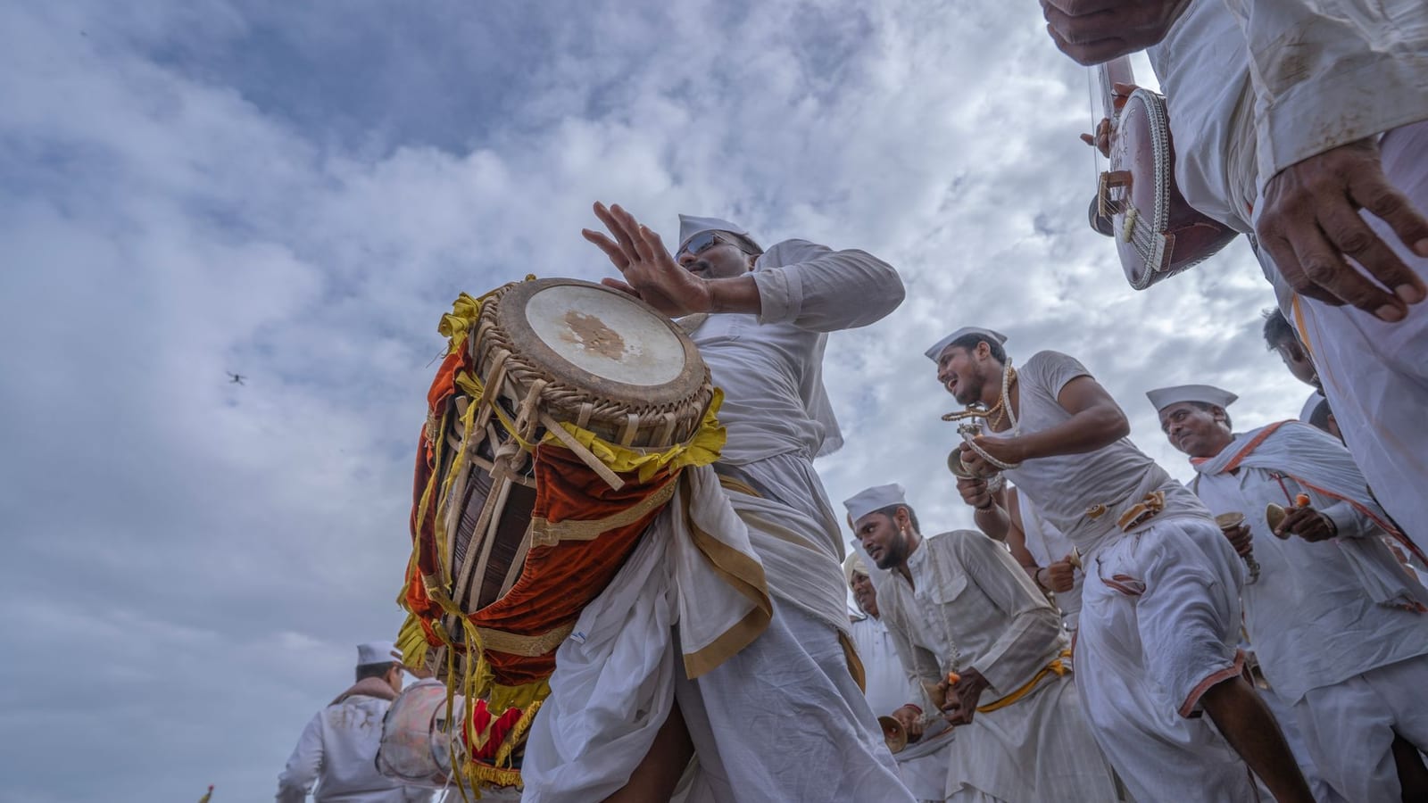 Ashadhi Ekadashi Goes Digital as Wari Faith Spreads