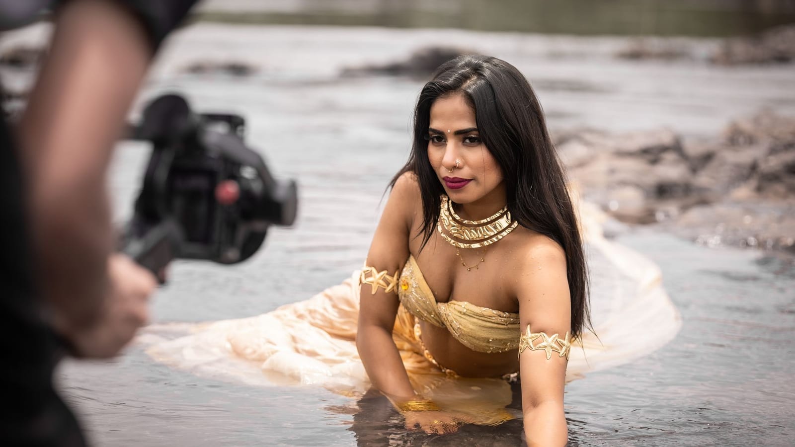 Bollywood Slate Broadens As Crime Dramas Gain Ground