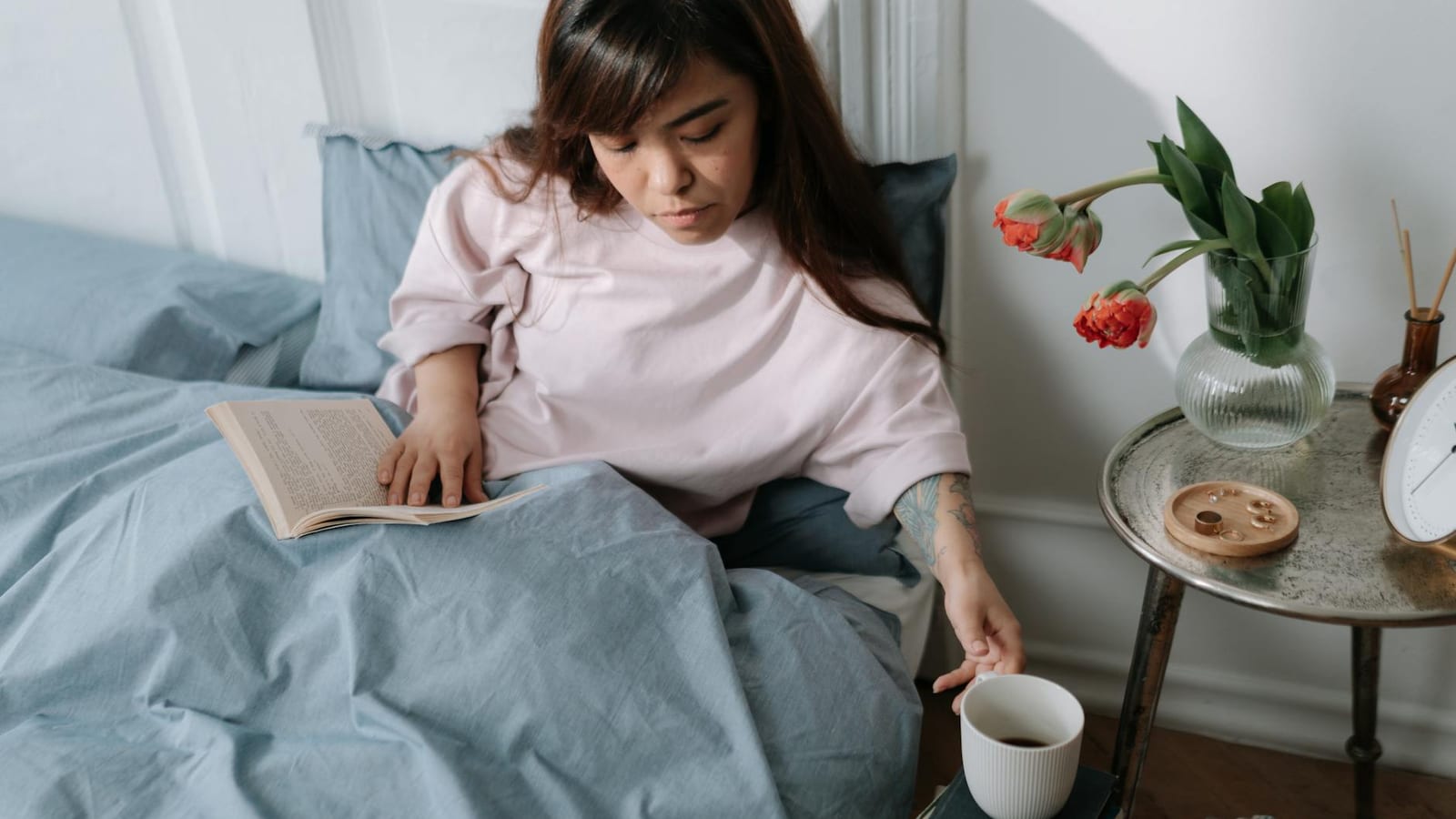 Evening Caffeine May Disrupt Deep Sleep, Review Finds