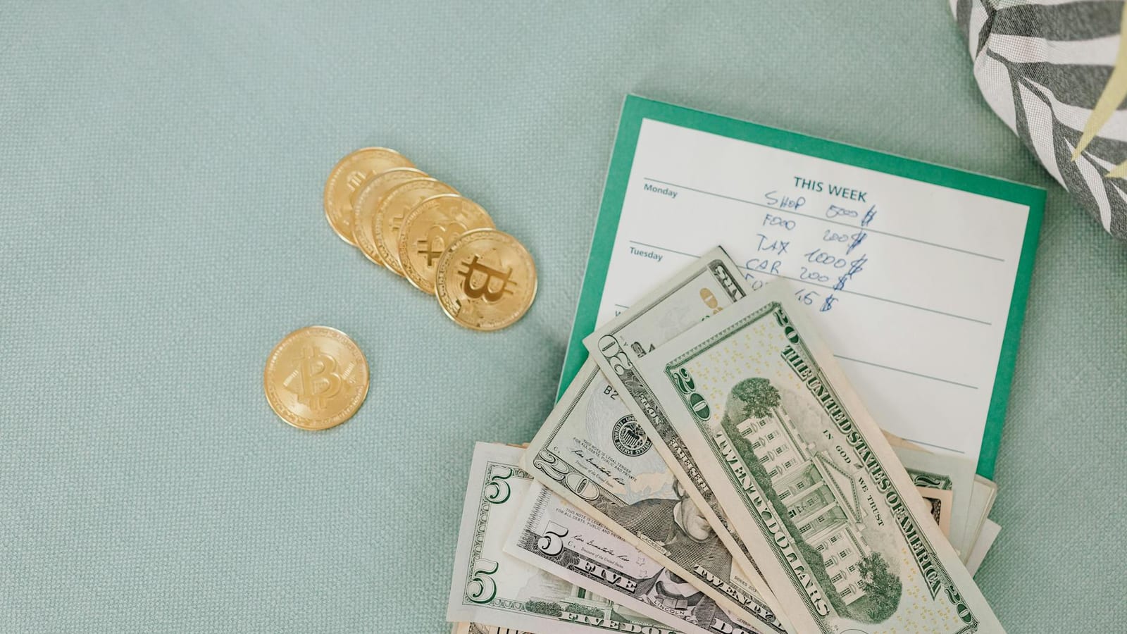 Former CIA Official Held After $40 Million Gold Haul
