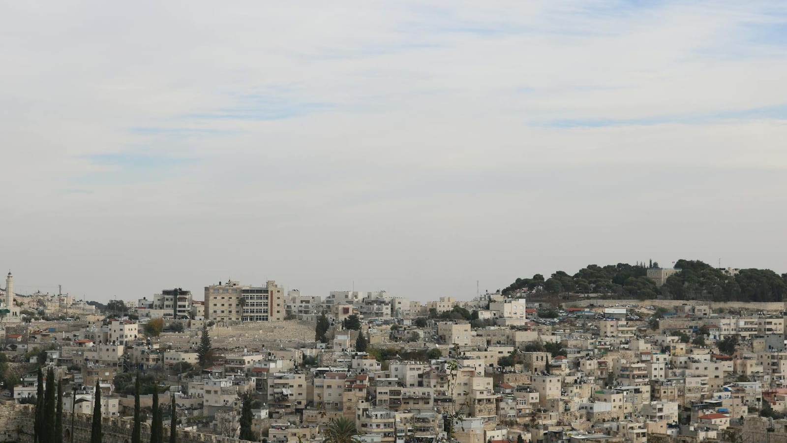 Israel-Lebanon border talks advance amid airstrikes