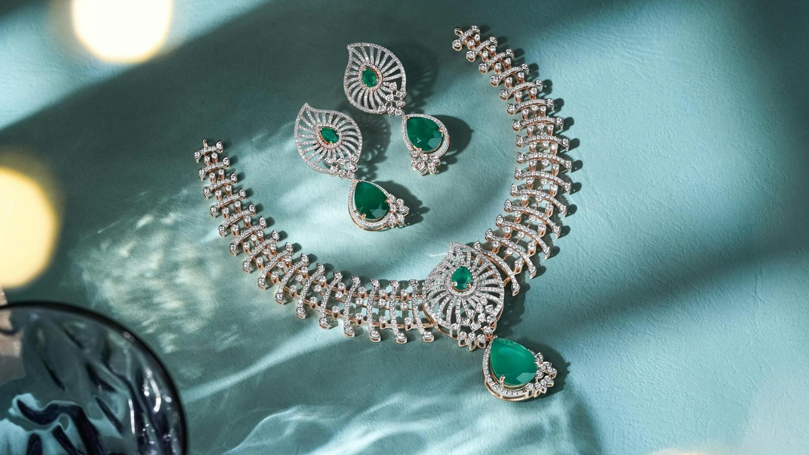 Jewellery shares tumble as Modi urges year of lower gold buying