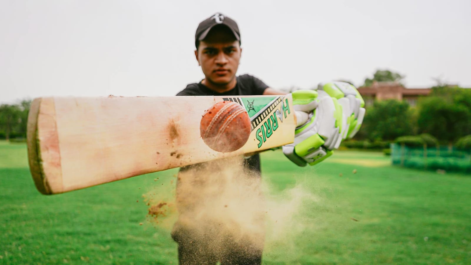 Marsh century keeps LSG alive as RCB miss top spot