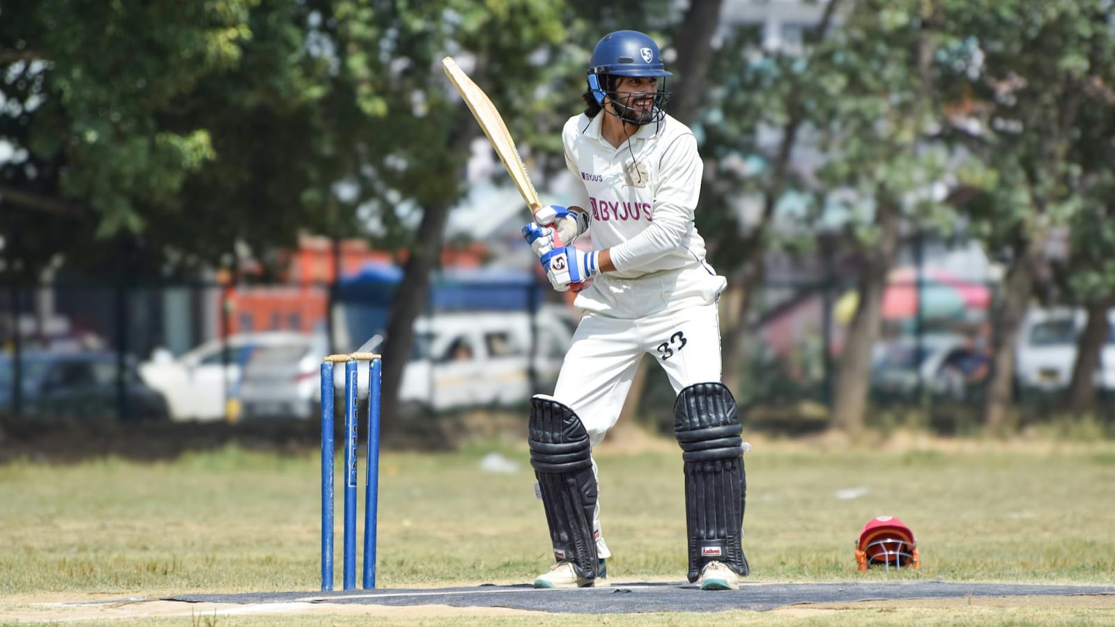 Marsh century keeps LSG alive as RCB miss top spot