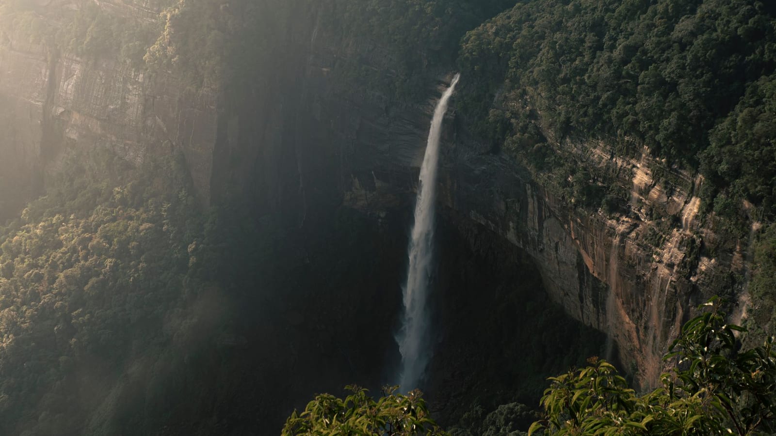 Monsoon Trips, Workations Reshape Indian Holidays