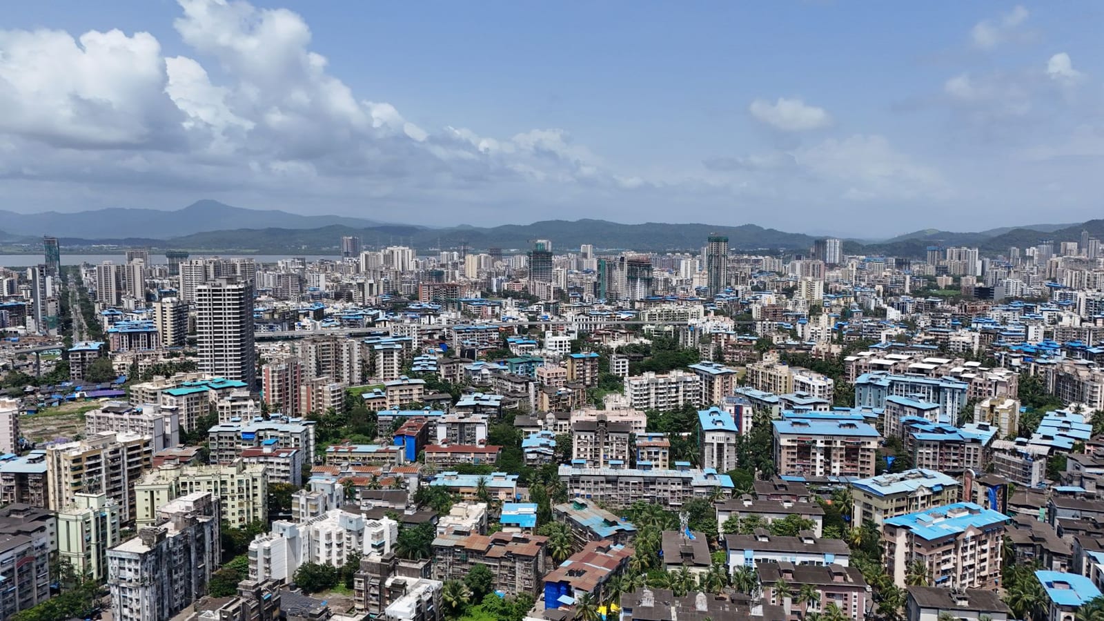 Mukesh Chhabra buys Sanon family flats for Rs 8.9 crore