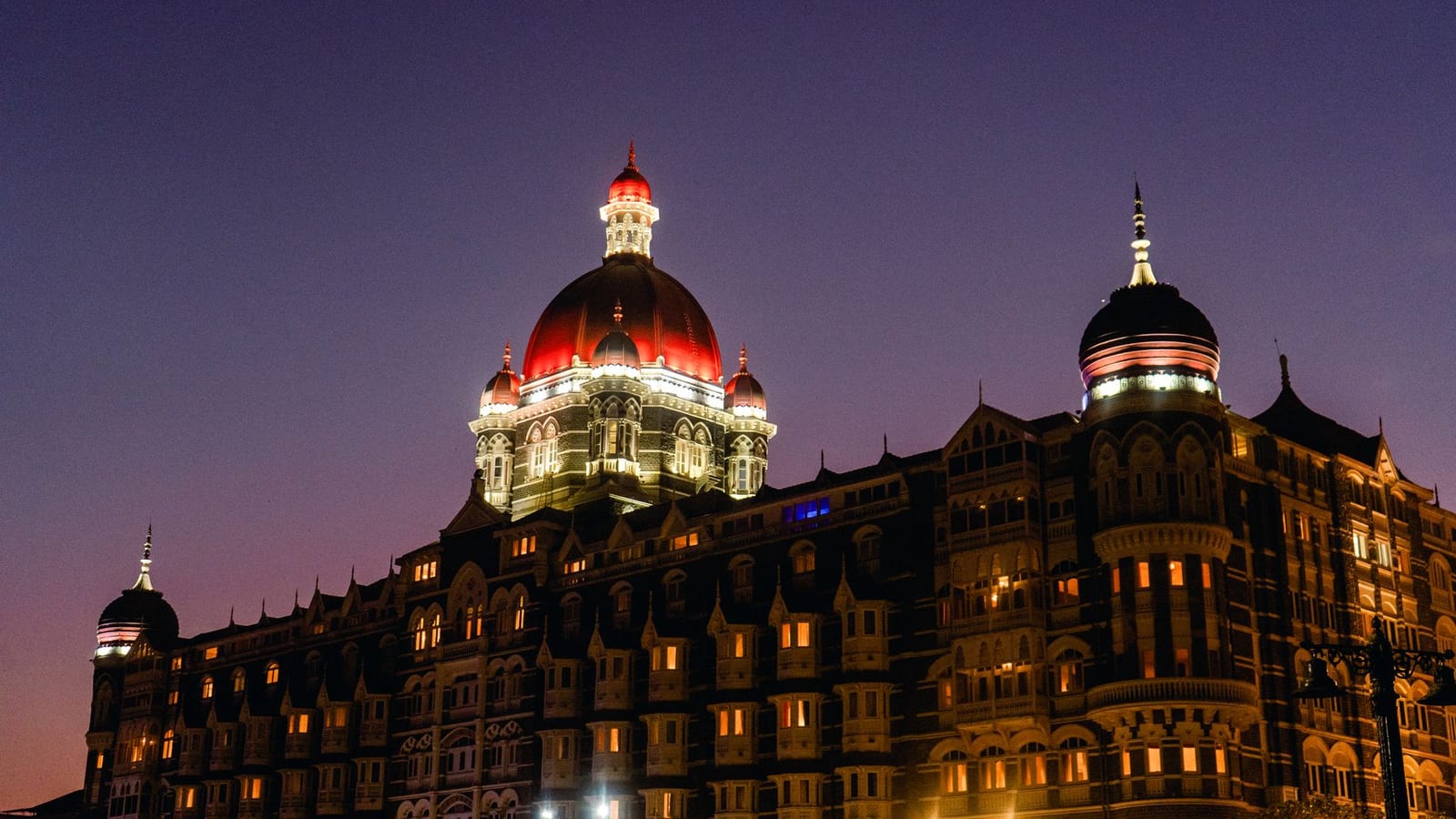 Mumbai Police Bust Girgaon Hotel Sex Racket, Rescue Actors