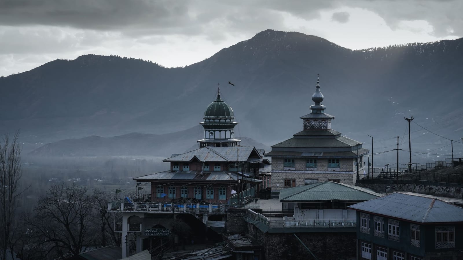 Omar Abdullah warns delay may extend J&K LG rule