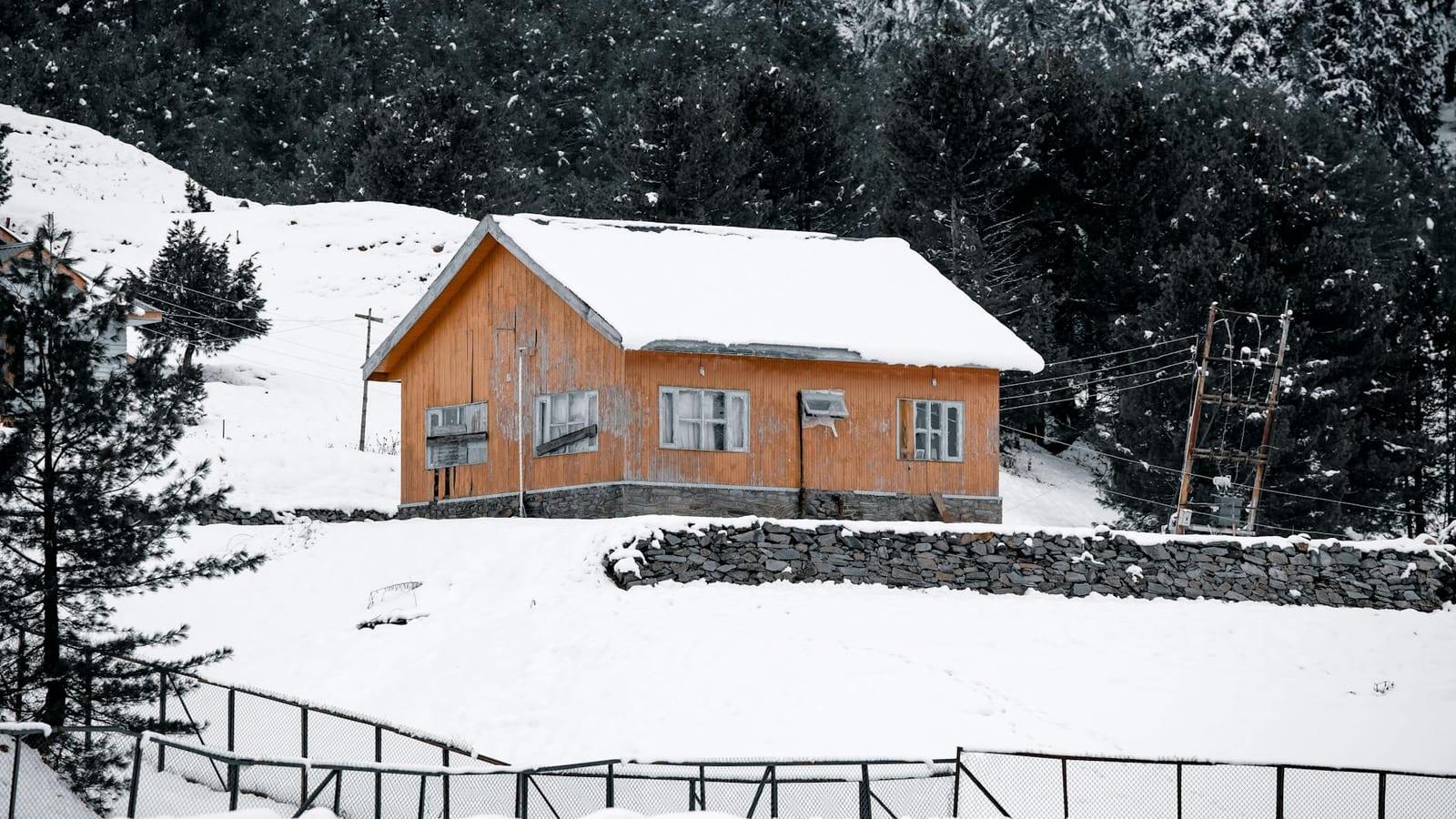 Omar says delay could prolong LG rule in Kashmir
