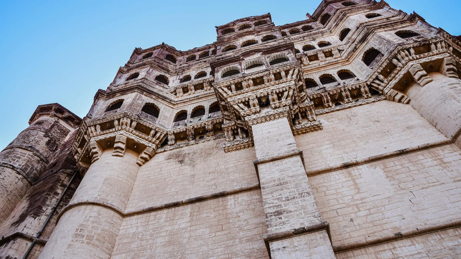 Rajasthan HC stays RAS officer Pinky Meena suspension
