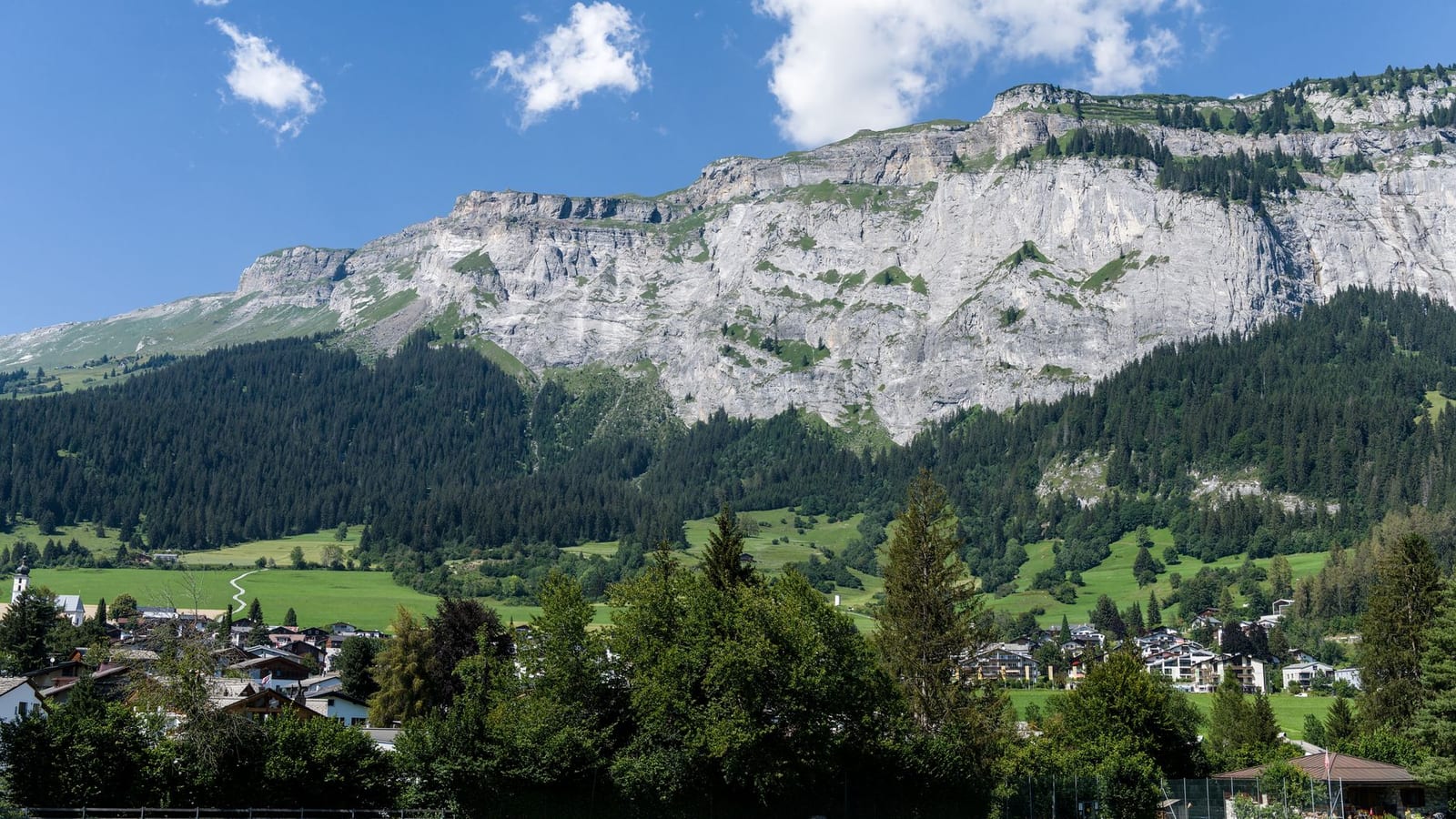 Swiss Talks Keep US-Iran Channels Open On Gulf Risks