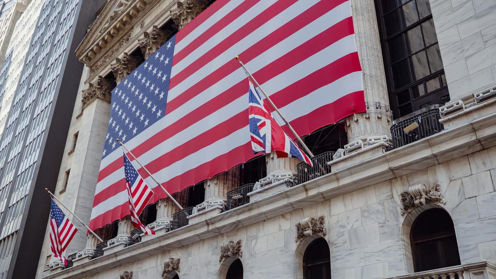 Wall Street rally faces Fed rates and oil risk test